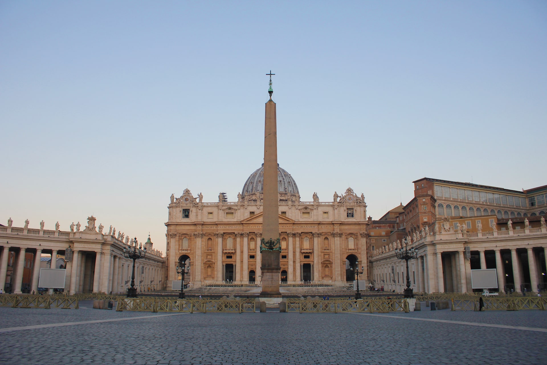 Roma pass St Peter's Square Vatican