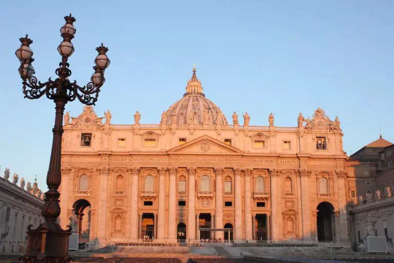 vatican-header-768x512.jpg