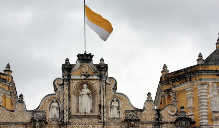 Vatican Flag Meaning Symbolism: All About The Papal Flag