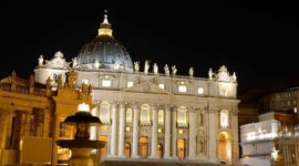 Visit the Vatican at Night: Best Tour of Your Life