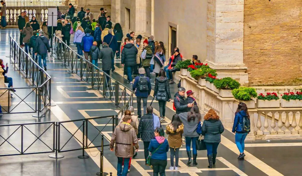 Dress code for visiting famous Vatican attractions