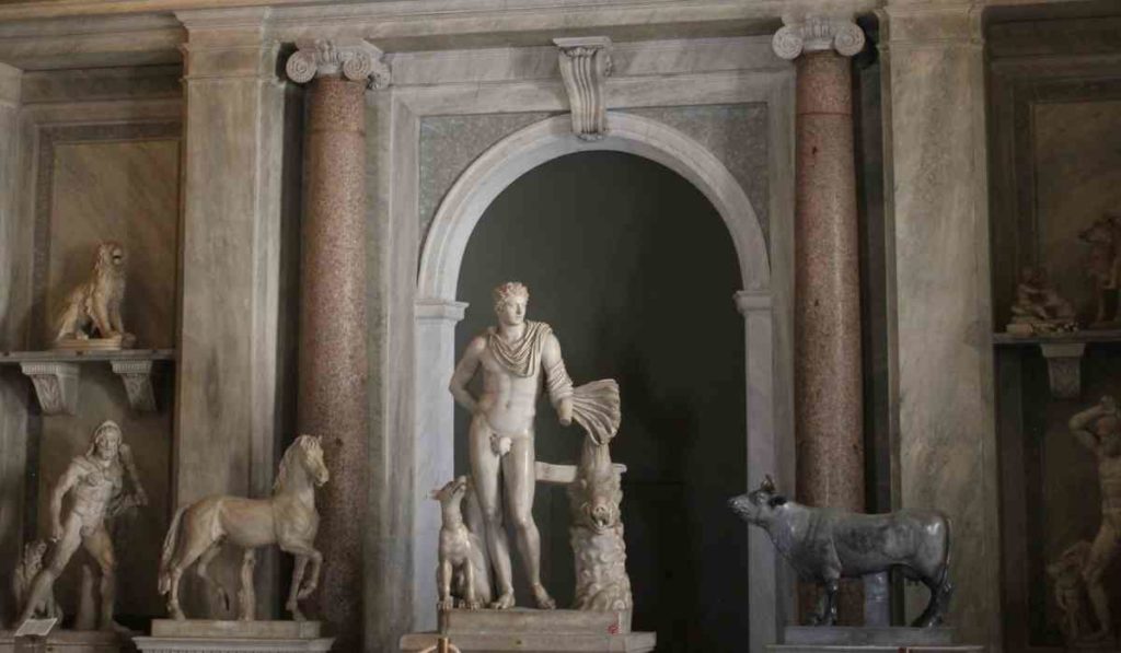 Vatican Statues 38 Most Famous Indoor & Outdoor Sculptures