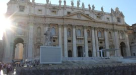 Easter Mass Vatican City: Dress Code, Tips & Tickets